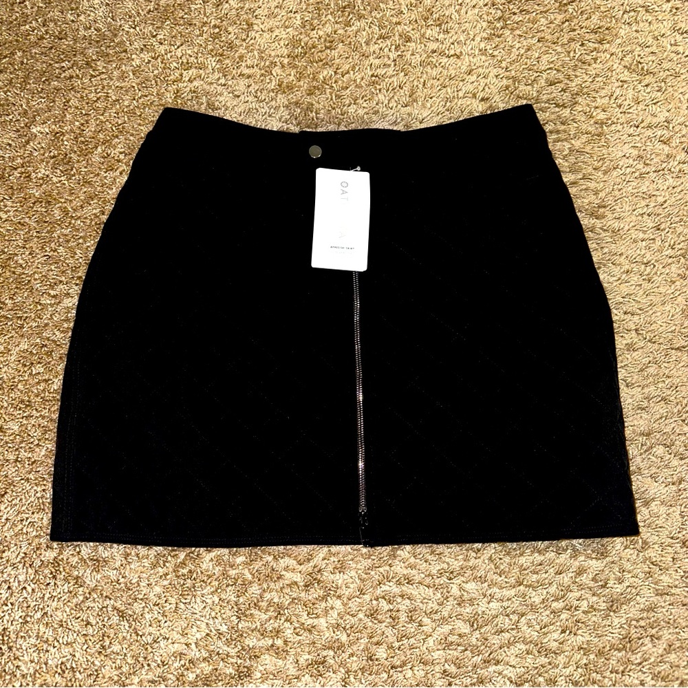NWT ATHLETA APRÉS SKI QUILTED SKIRT